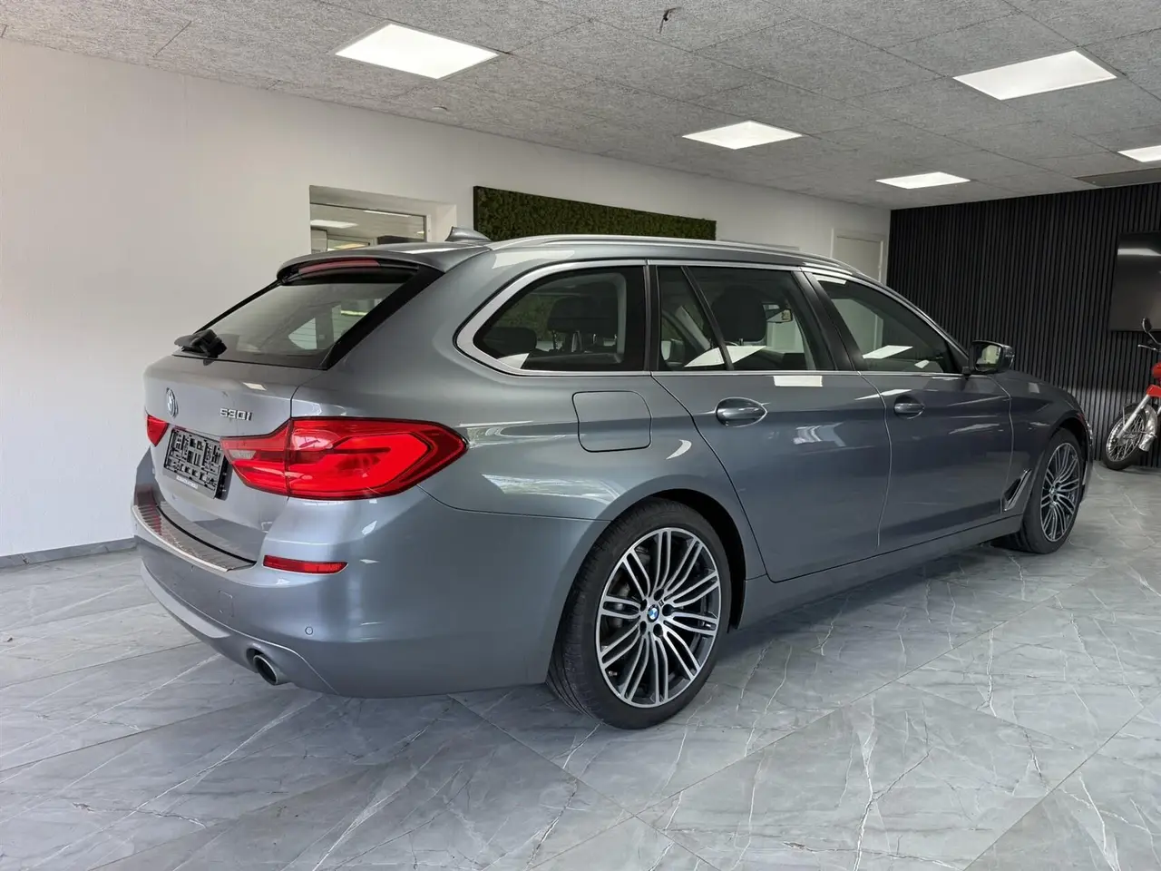 Billede 4 - BMW 530i Touring 2,0 Steptronic 252HK Stc 8g Aut.
