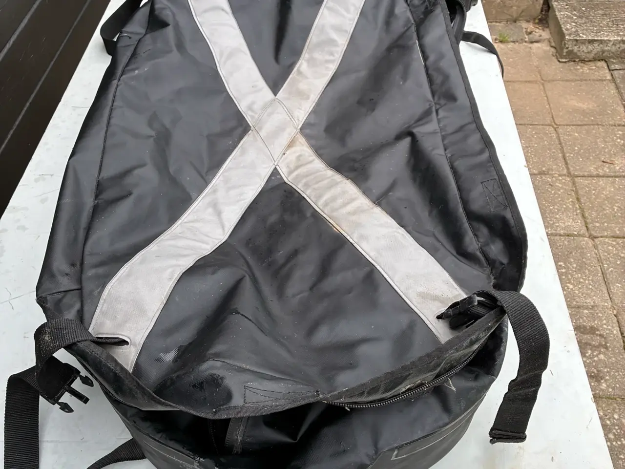 Billede 2 - Thule Easybag bagageboks / defekt lynlås