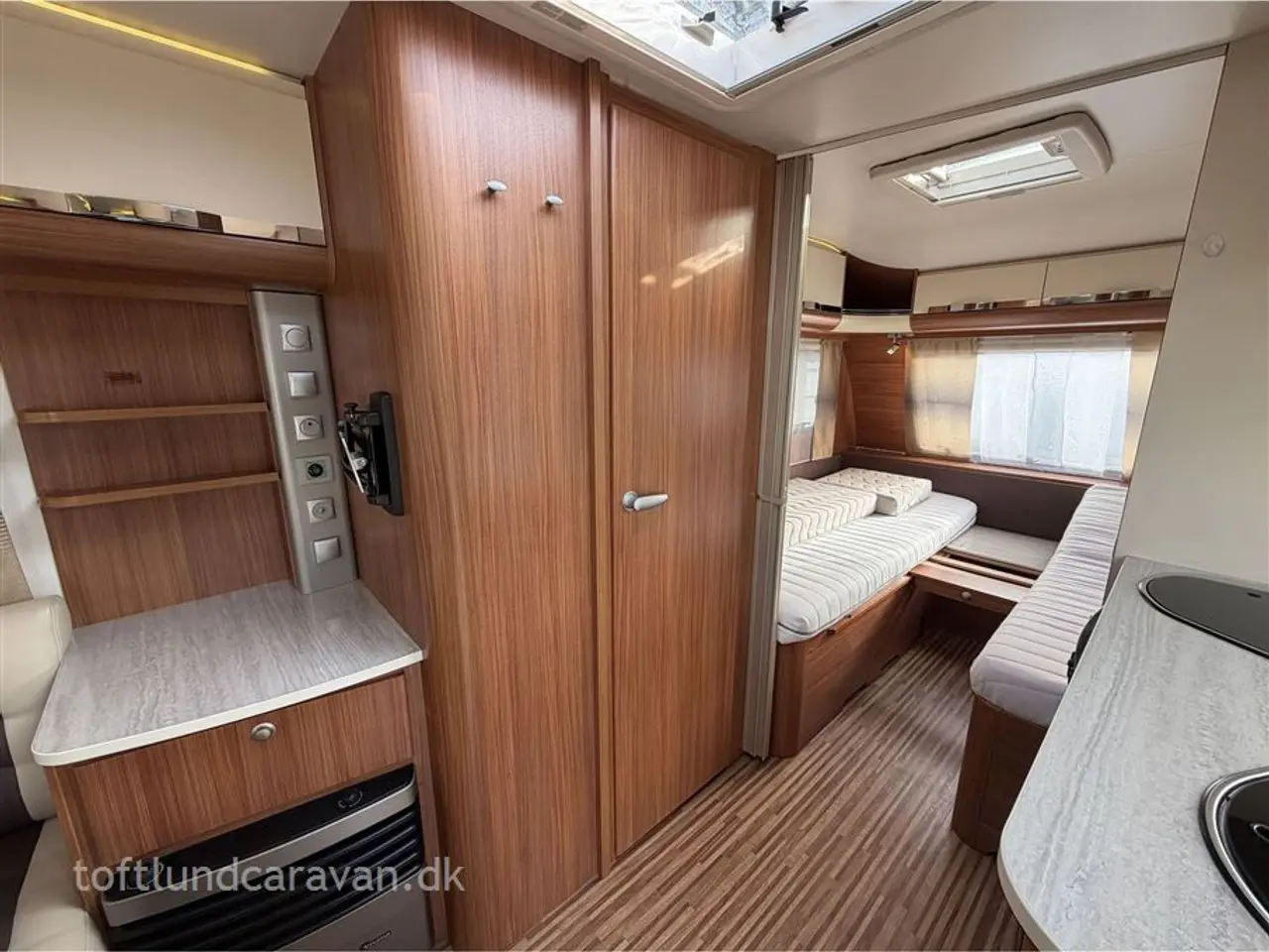 Billede 7 - 2014 - Adria Adora 472 LU Populær letvægts-vogn med enkeltsenge + mover mv.