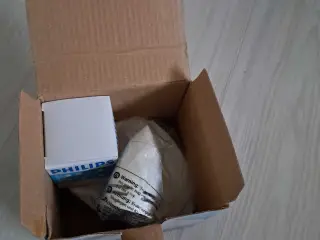 Massive lampe