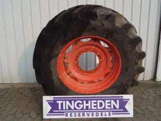 30" 540/65R30