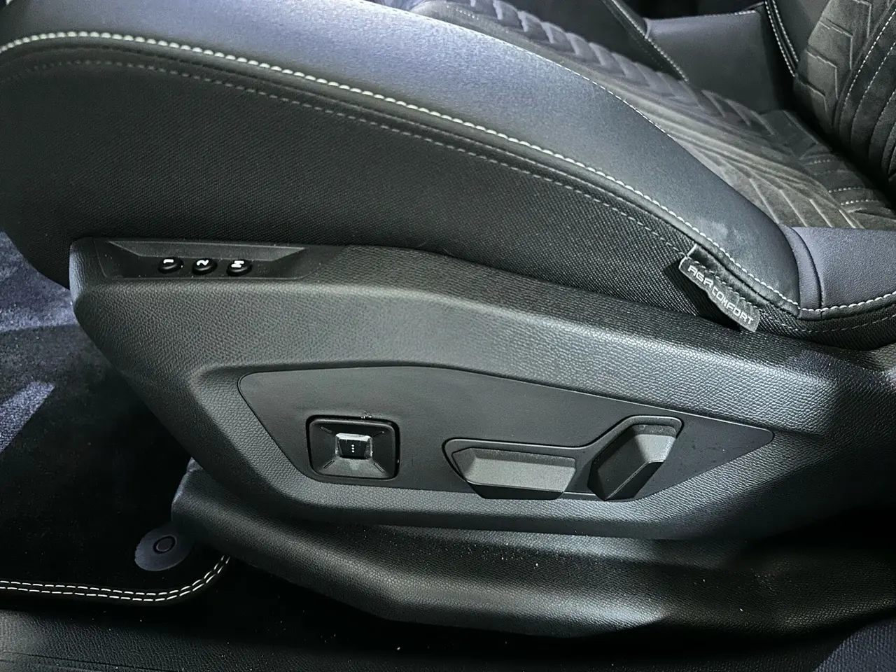 Billede 12 - Peugeot e-5008 EL GT 210HK 5d Aut.