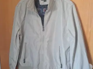 Fashion let jakke str M 