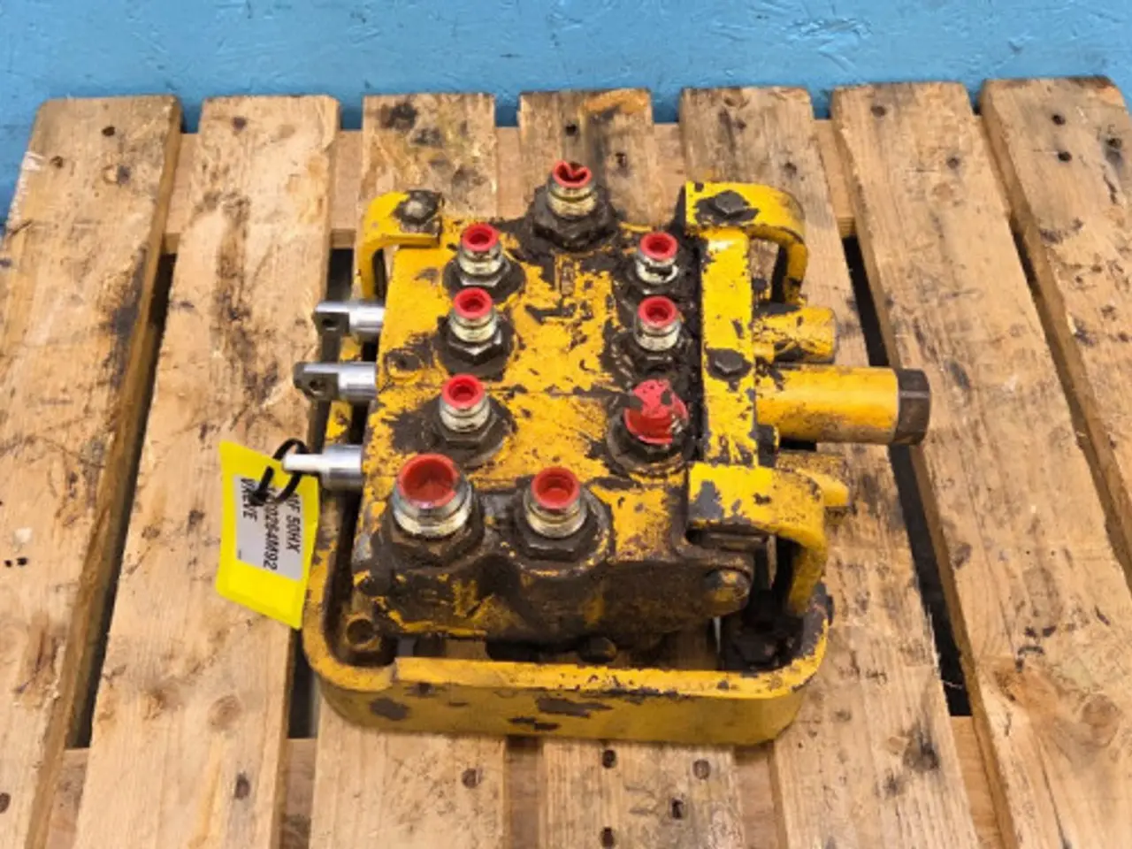 Billede 2 - Massey Ferguson 50HX Hydraulikventil 1470264M92