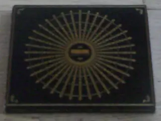 FEEDER - SILENT CRY