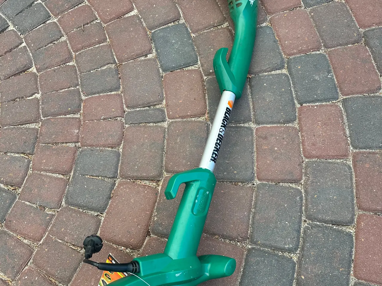 Billede 3 - Black&decker Kantklipper