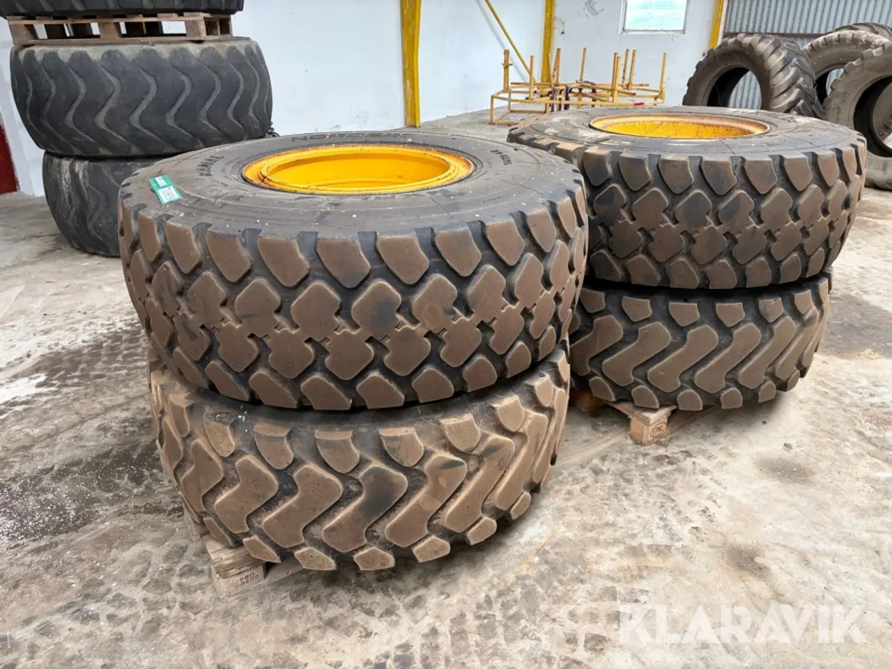 Billede 1 - Hjul Komatsu WA200 4 styk
