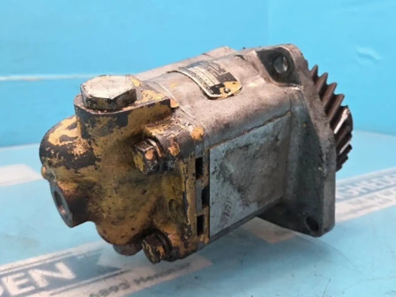 Billede 3 - Ford 7000 Hydraulikpumpe C7NN3A674G