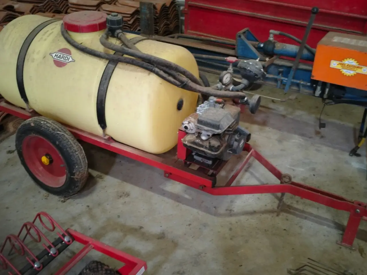 Billede 4 - Hardi 300 L med benzinmotor