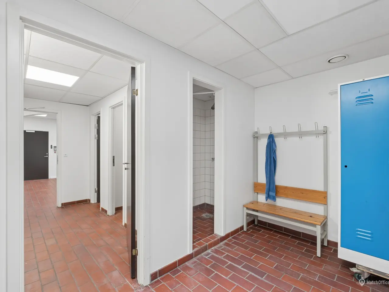 Billede 9 - Kontorlejemål i velfungerende erhvervsområde