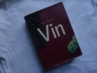 V I N  []