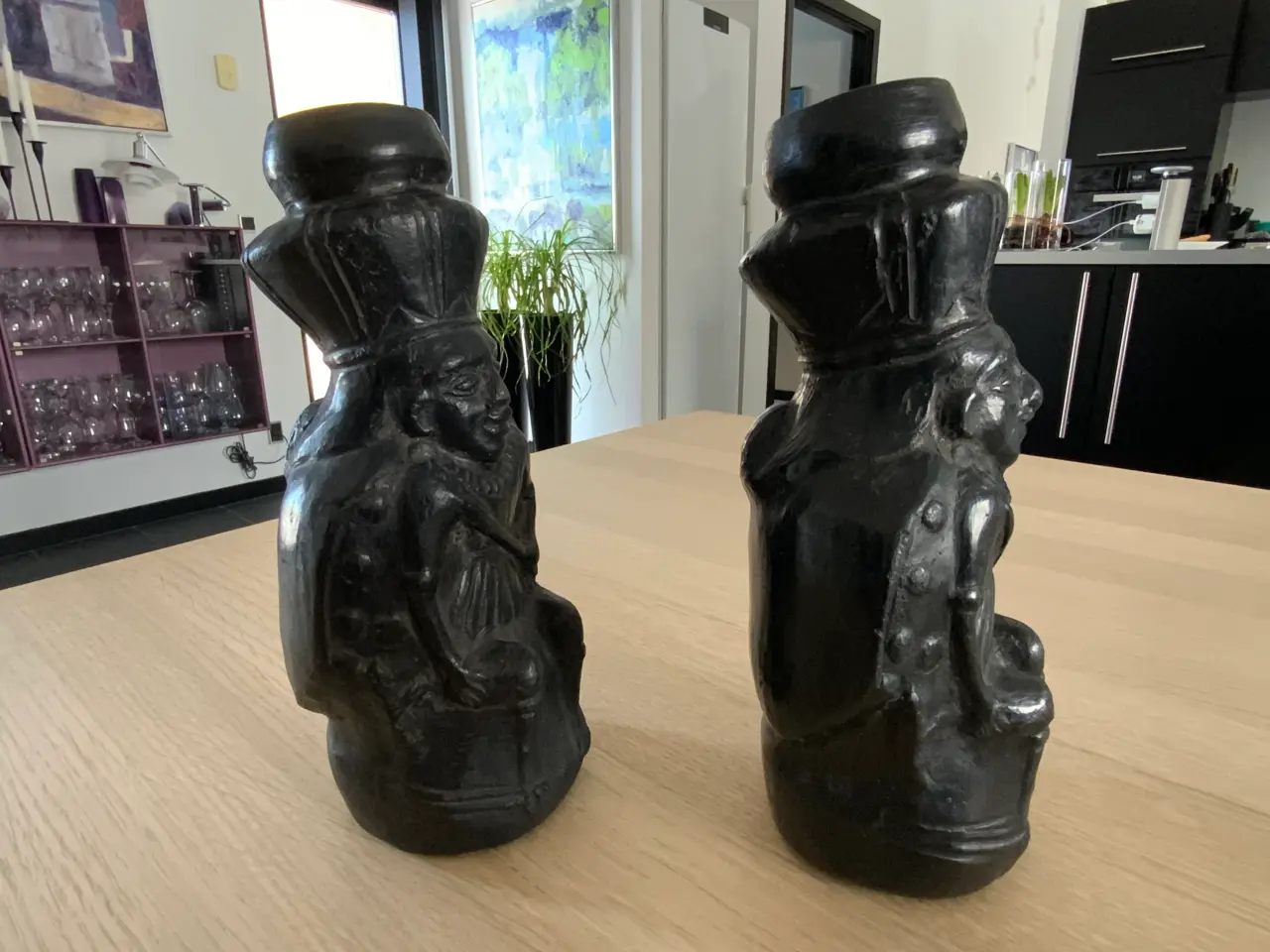 Billede 1 - 2 sortlakerede lerfigurer - Peru