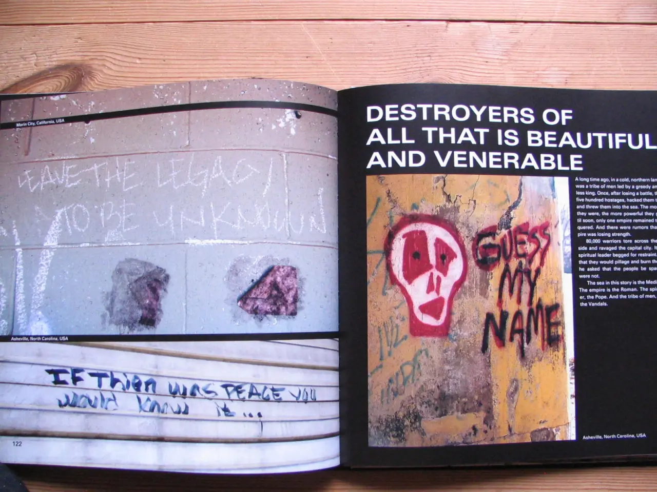 Billede 4 - Written On The City - Graffiti Messages Worldwide