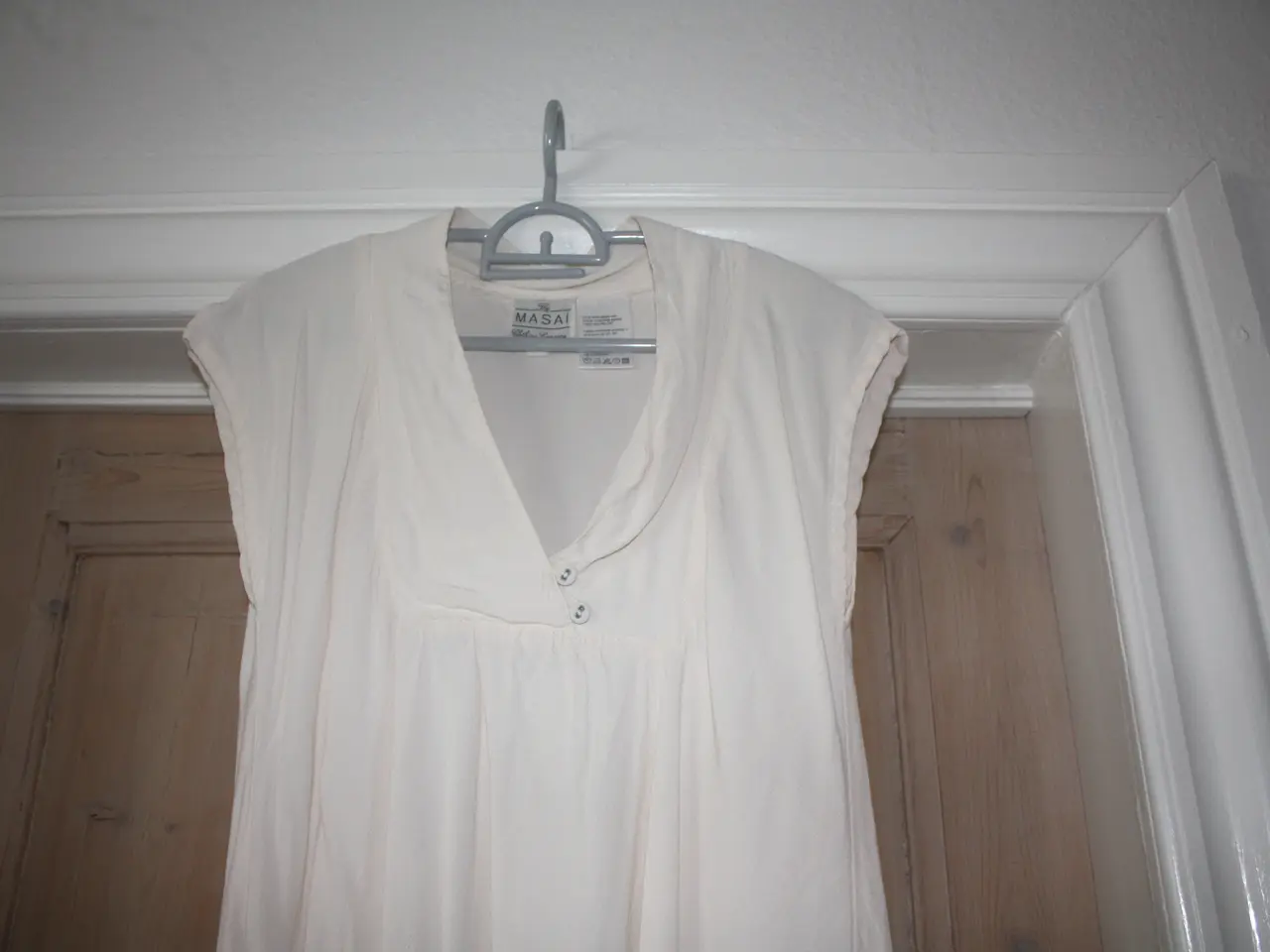 Billede 2 - Masai viscose top / bluse str. S