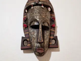 Stor flot vintage Marka-maske fra Mali.