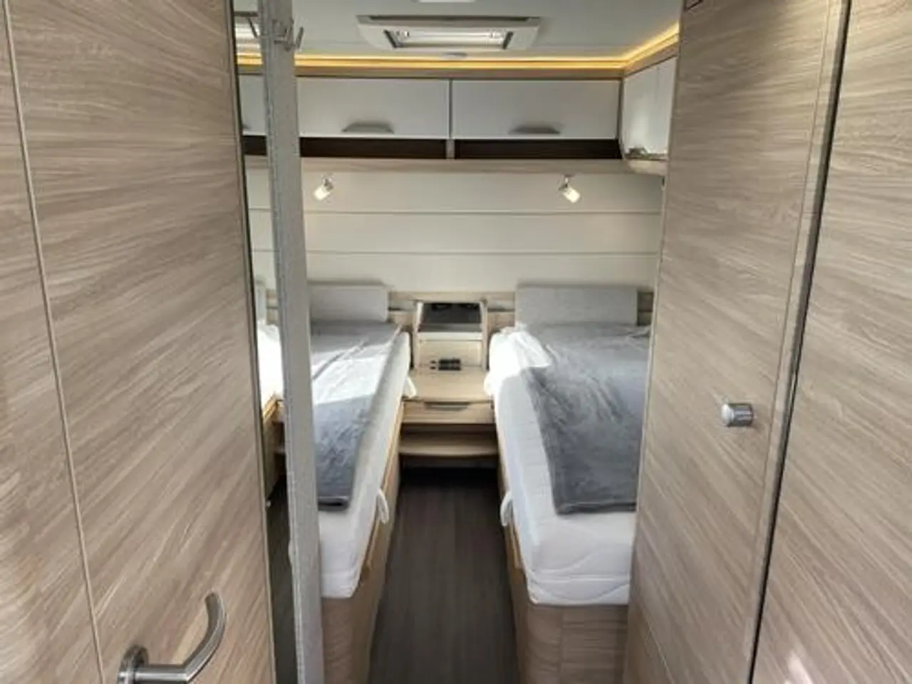 Billede 7 - Knaus SÜDWIND 540 UE