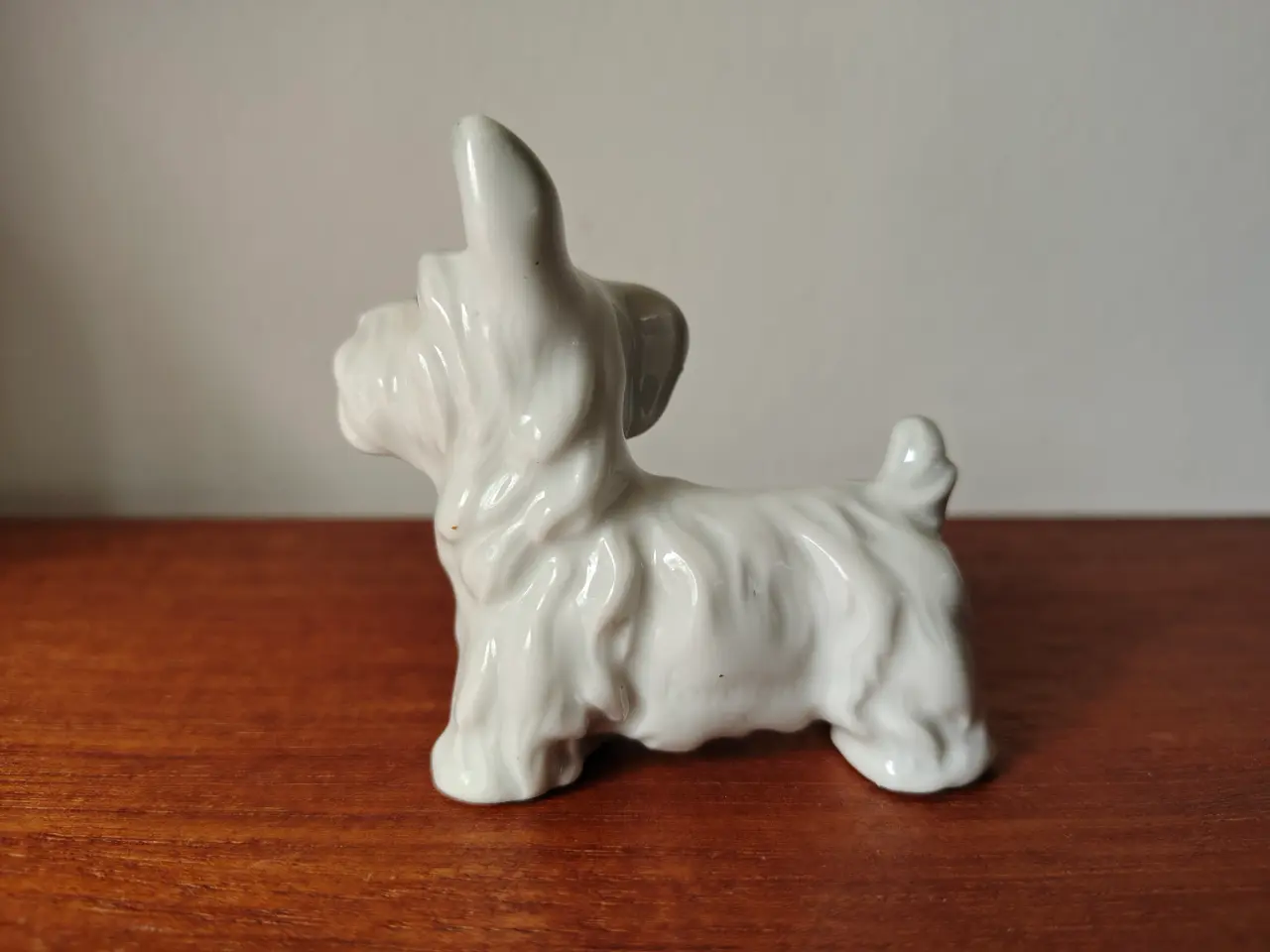 Billede 2 - Lille fin porcelænshund