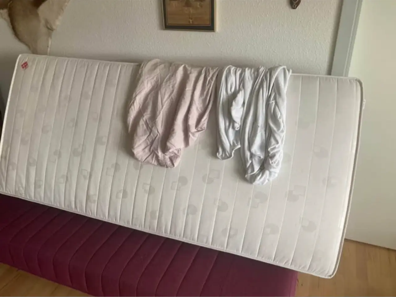 Billede 1 - Springmadres incl. 2x lagen.