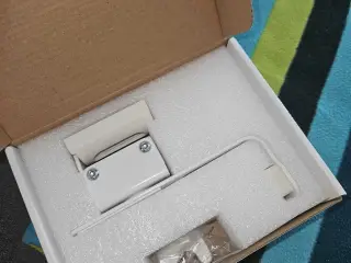 Speaker wall mount