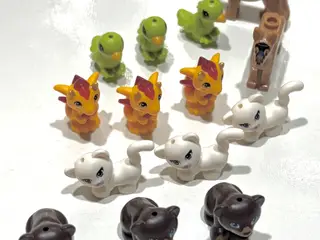 14 x Dyrefigur/minifigur/ kat,hund,drage,bjørn
