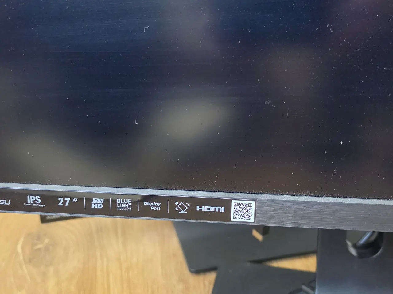 Billede 4 - 3 stk. 27″ iiyama-skærme med Logitech-tastatur