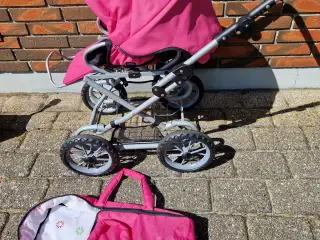 BRIO dukkevogn