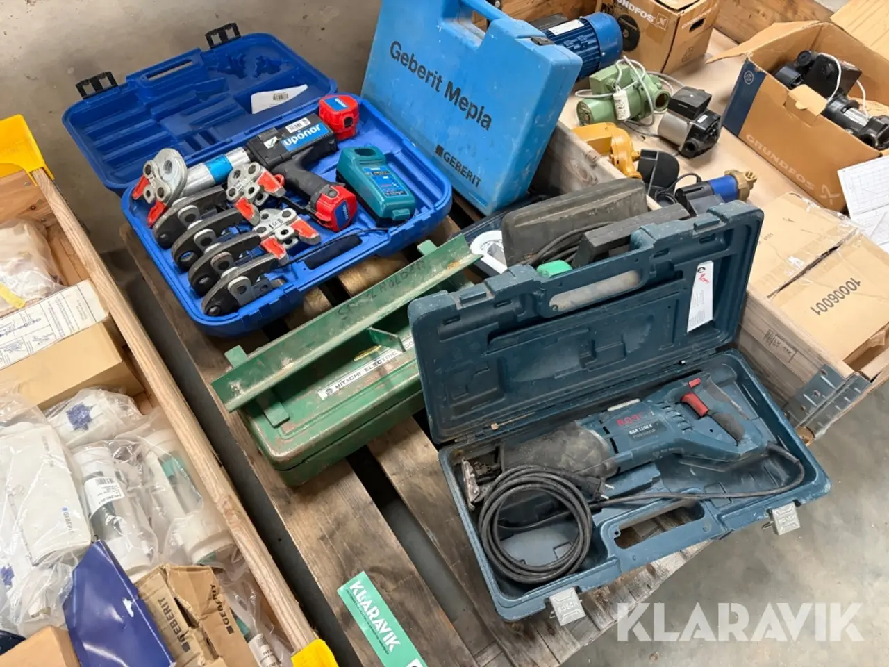 Billede 2 - Håndværktøj Jouoda/Bosch og arbejdslamper, 6 Styk / 1 Palle
