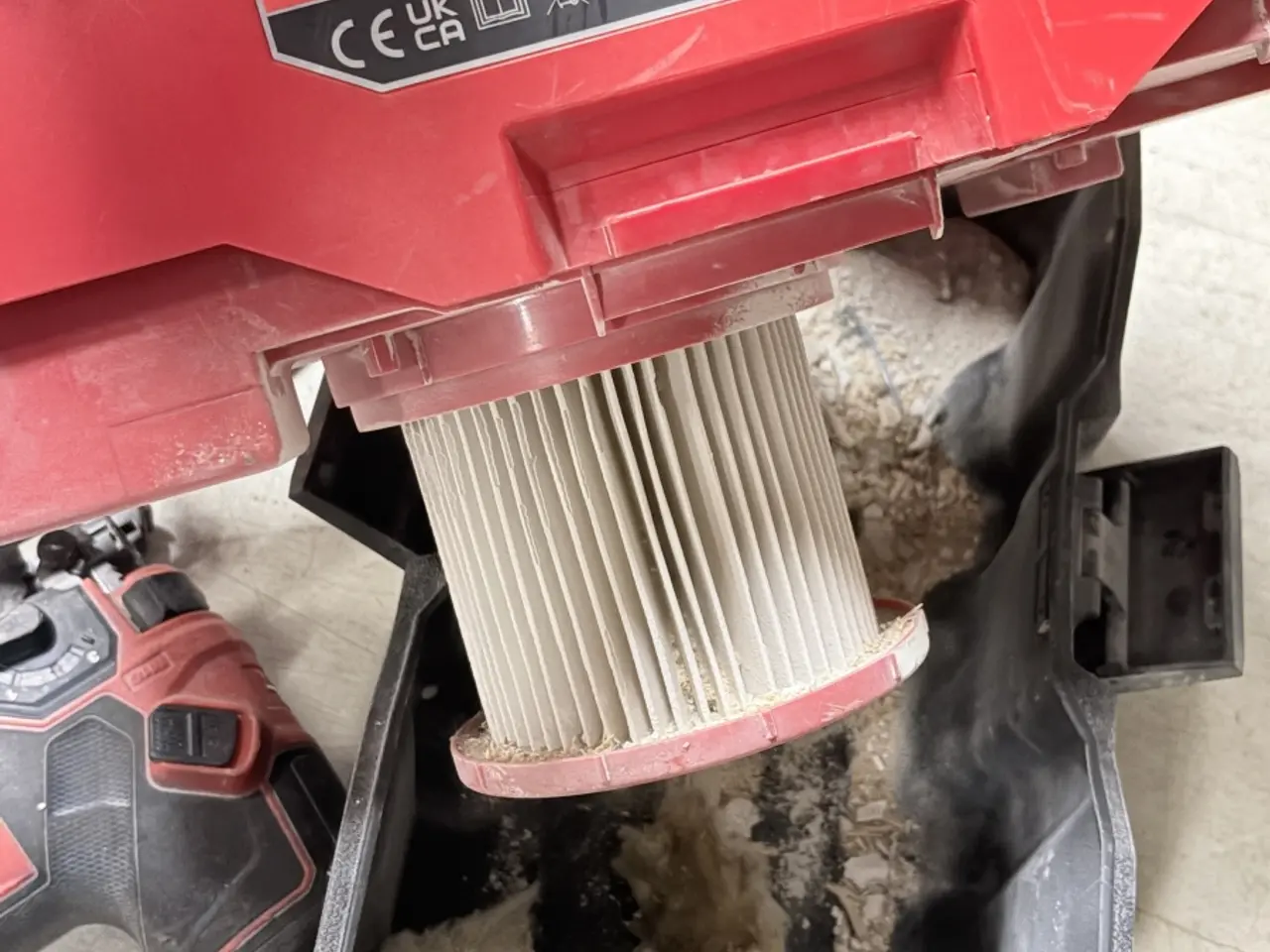 Billede 6 - Milwaukee M18 støvsuger, stiksav og multicutter med 4 Ah batteri