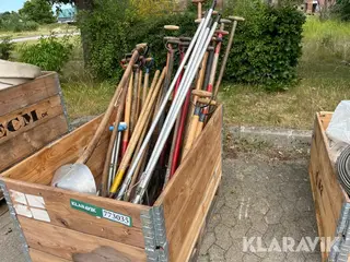 Diverse haveredskaber