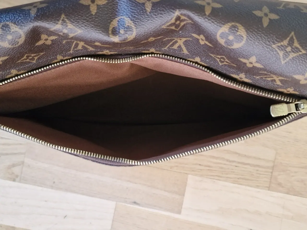 Billede 4 - Louis Vuitton Messenger GM "Beaubourg"