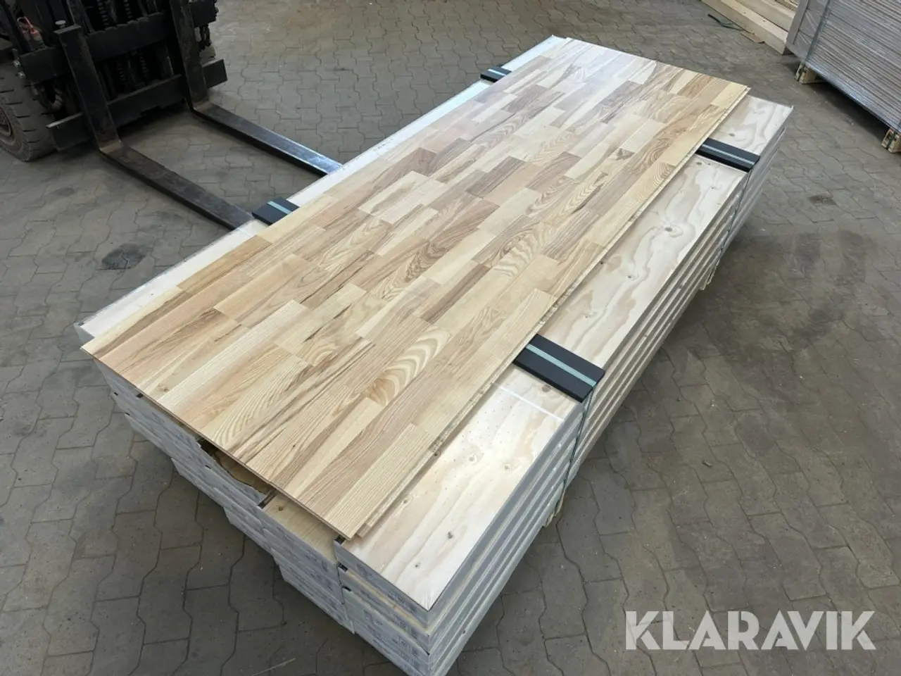 Billede 4 - Gulv Moland Ask Parket Classic Ask UV Matlak 56,54 m²