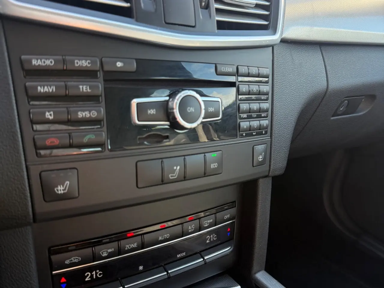 Billede 8 - Mercedes E200 2,2 CDi Elegance stc. aut.