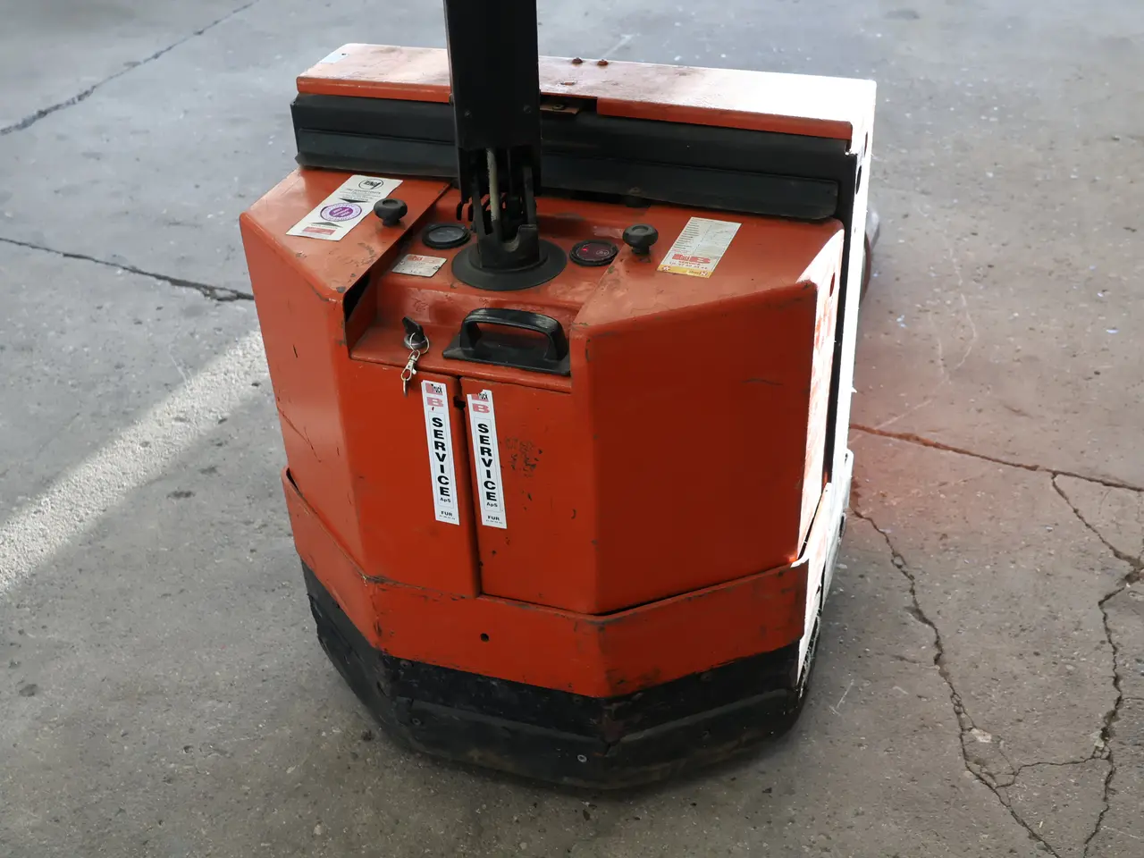 Billede 5 - BT El-palleløfter m/lader, timer 1176