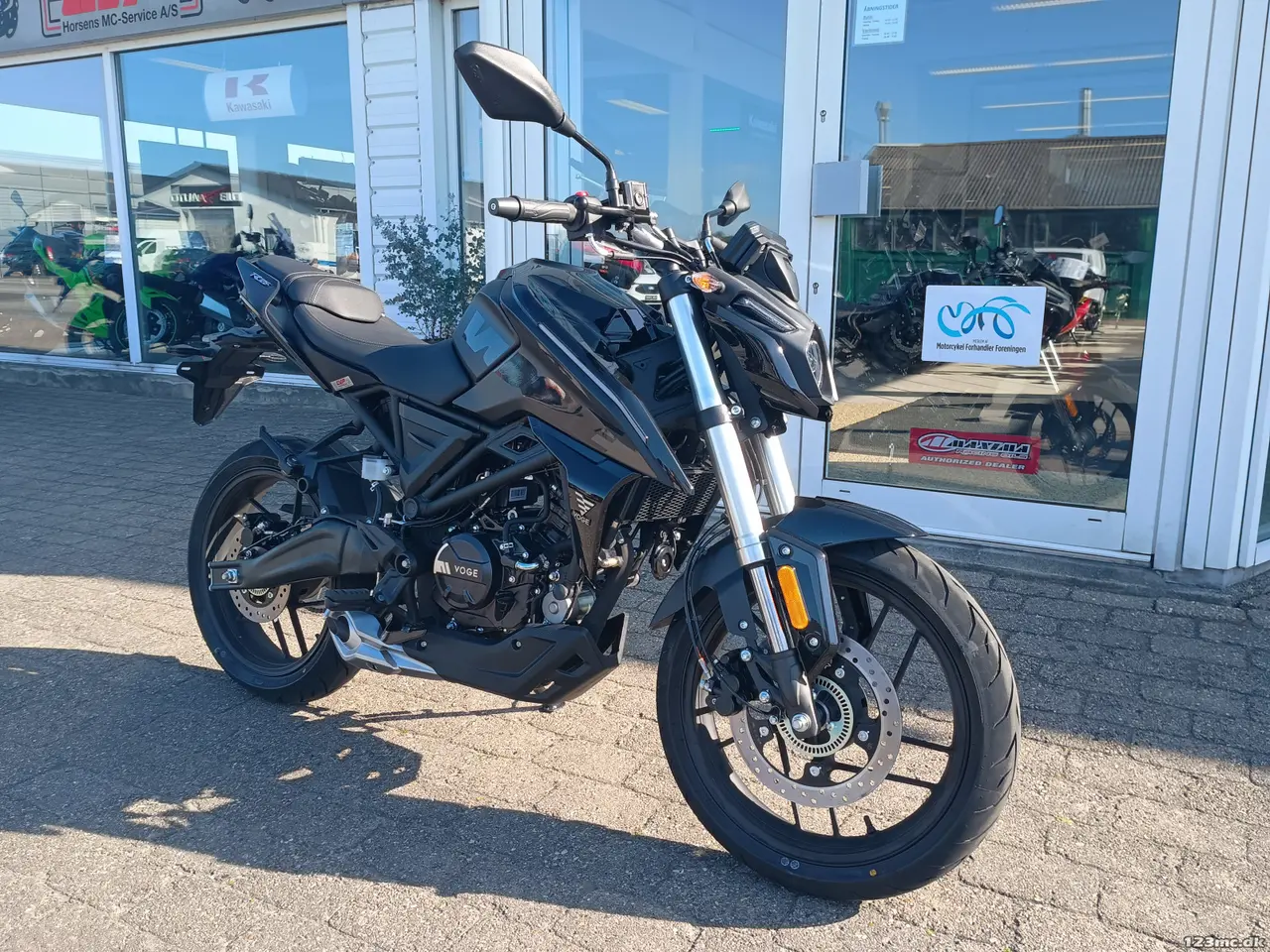 Billede 2 - Voge R 125