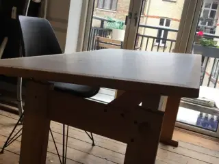 Skrivebord/ arkitektbord/ tegnebord