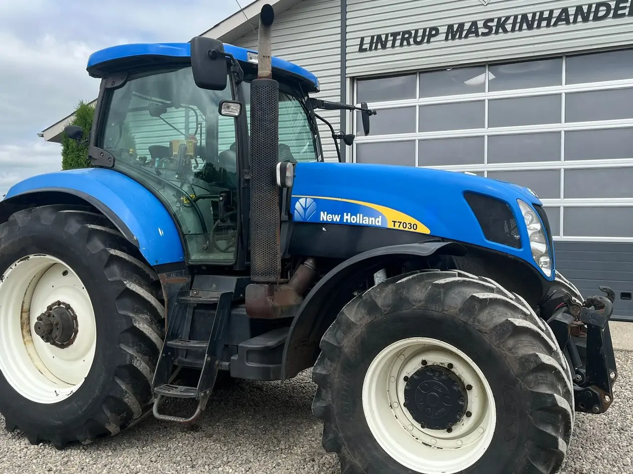 Billede 19 - New Holland T7030 SS med frontlift