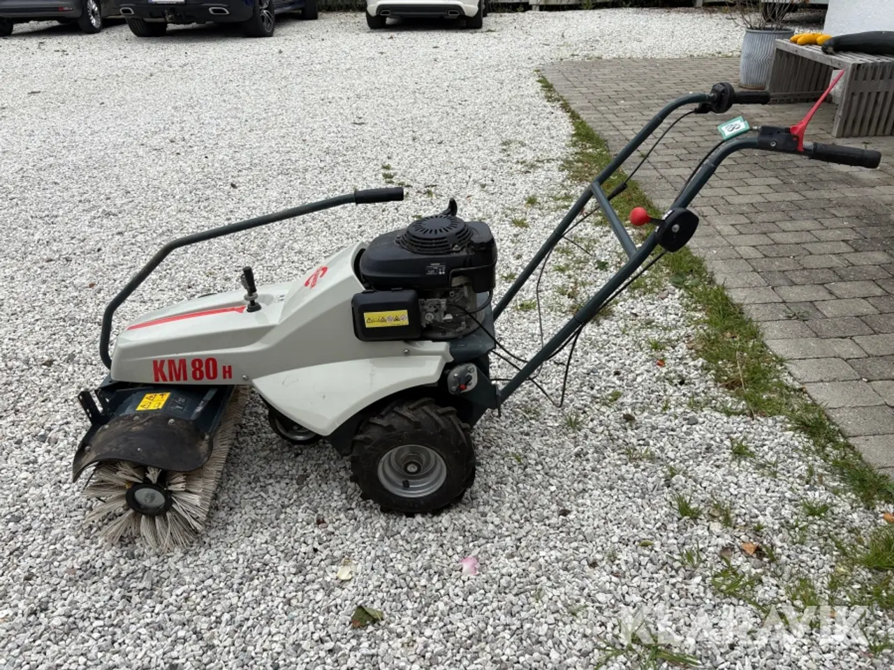 Billede 8 - Fejemaskine Cramer KM 80 H - Honda motor