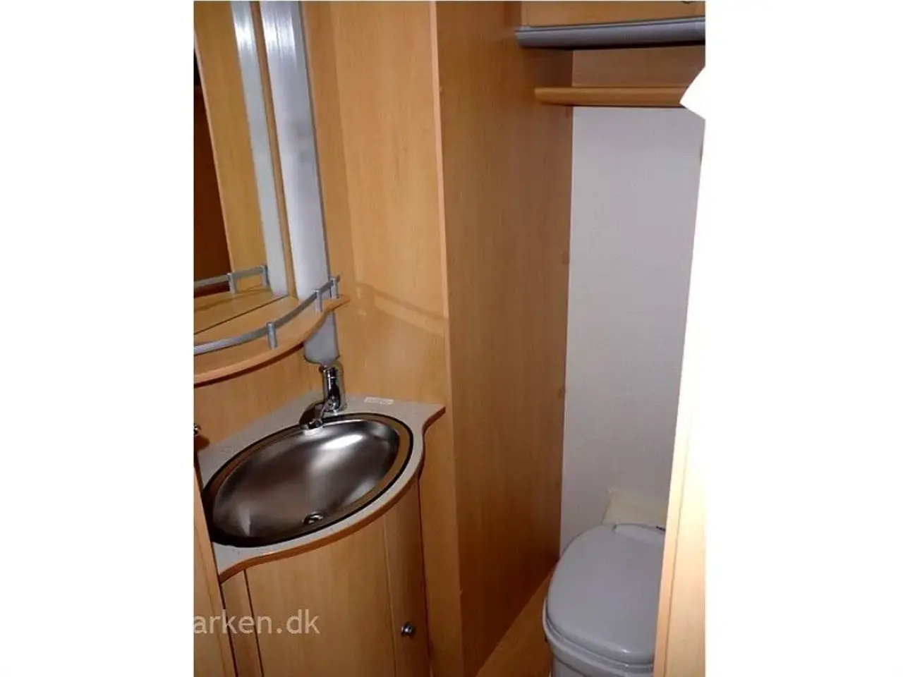 Billede 4 - Dethleffs Camper 740TK - Udlejes