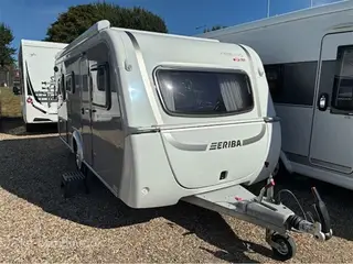 2025 - Hymer Eriba Feeling 425 EFE Eriba Feeling fra 2025! - med mover, markise og meget mere