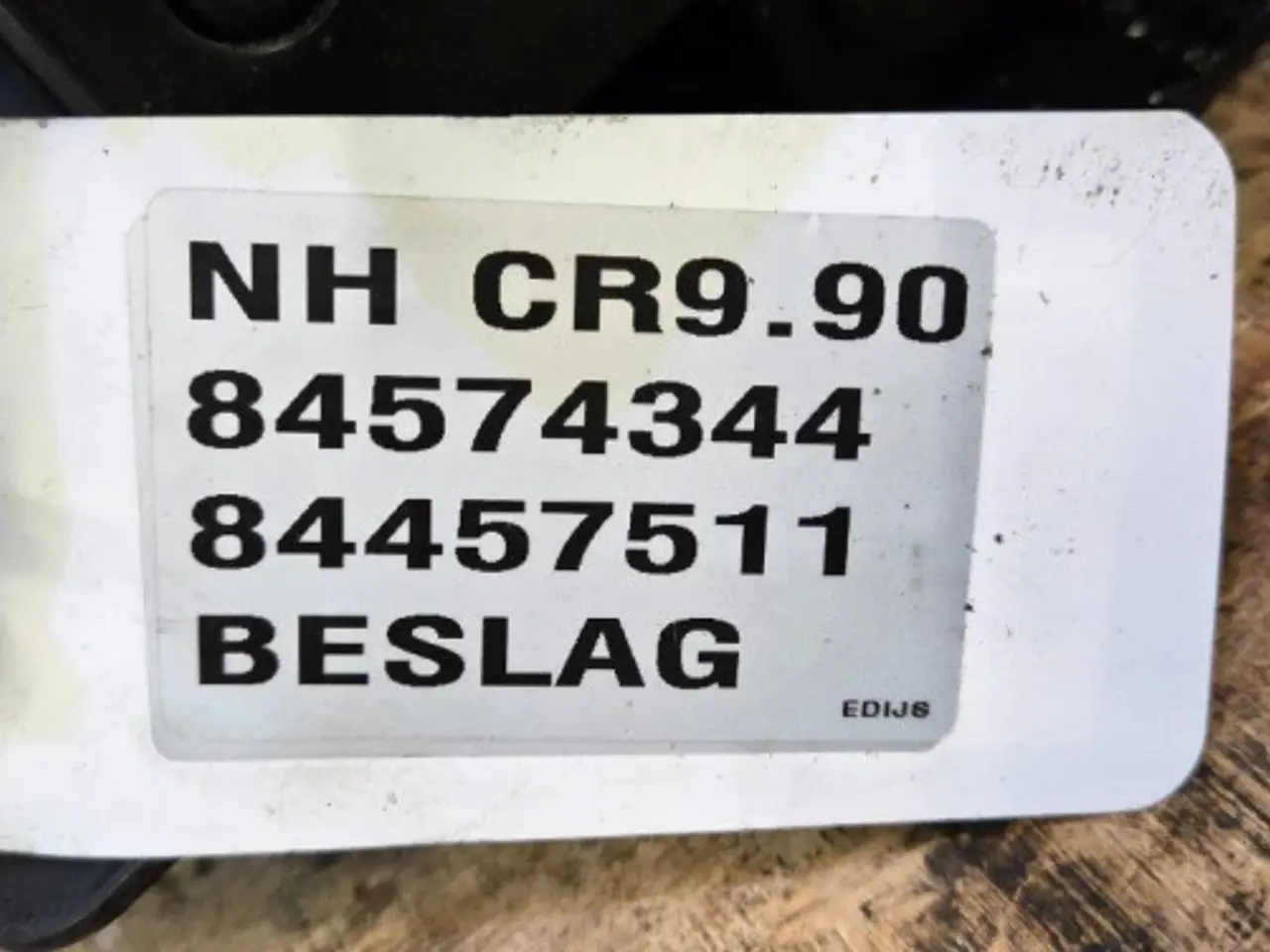 Billede 23 - New Holland CR9.90 Hydraulikventil 84457511
