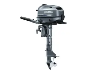 Yamaha F4