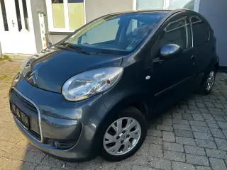 🚗 CITROËN C1 1.0 i – Nysynet – 22,2 km/l – Billig
