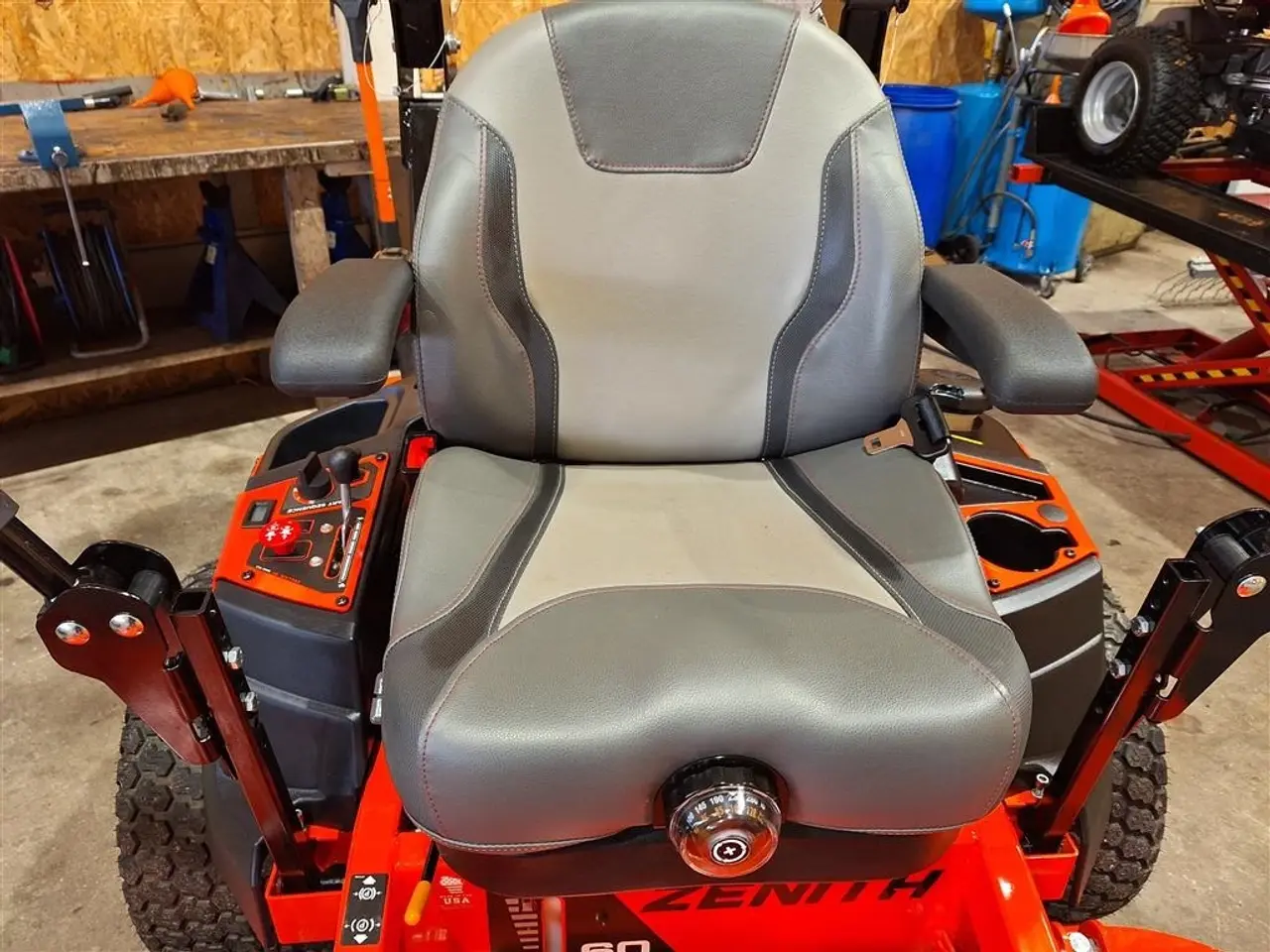 Billede 5 - Ariens Zenith 60" SD