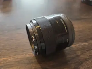 Sony e aps-c 35mm 1.8
