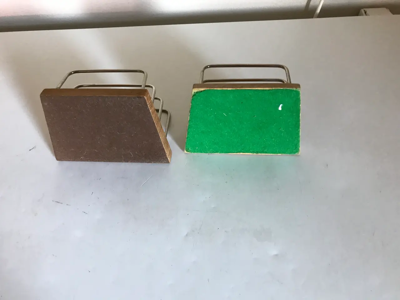 Billede 2 - Brevholder / serviet holder
