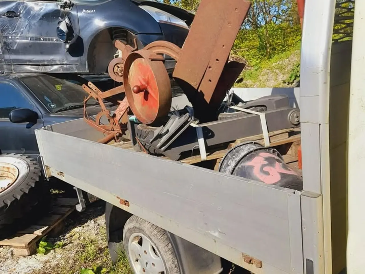 Billede 5 - Ford 100 T300 sælges til Reservedele
