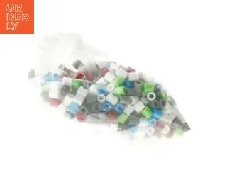 Pose med plastikperler