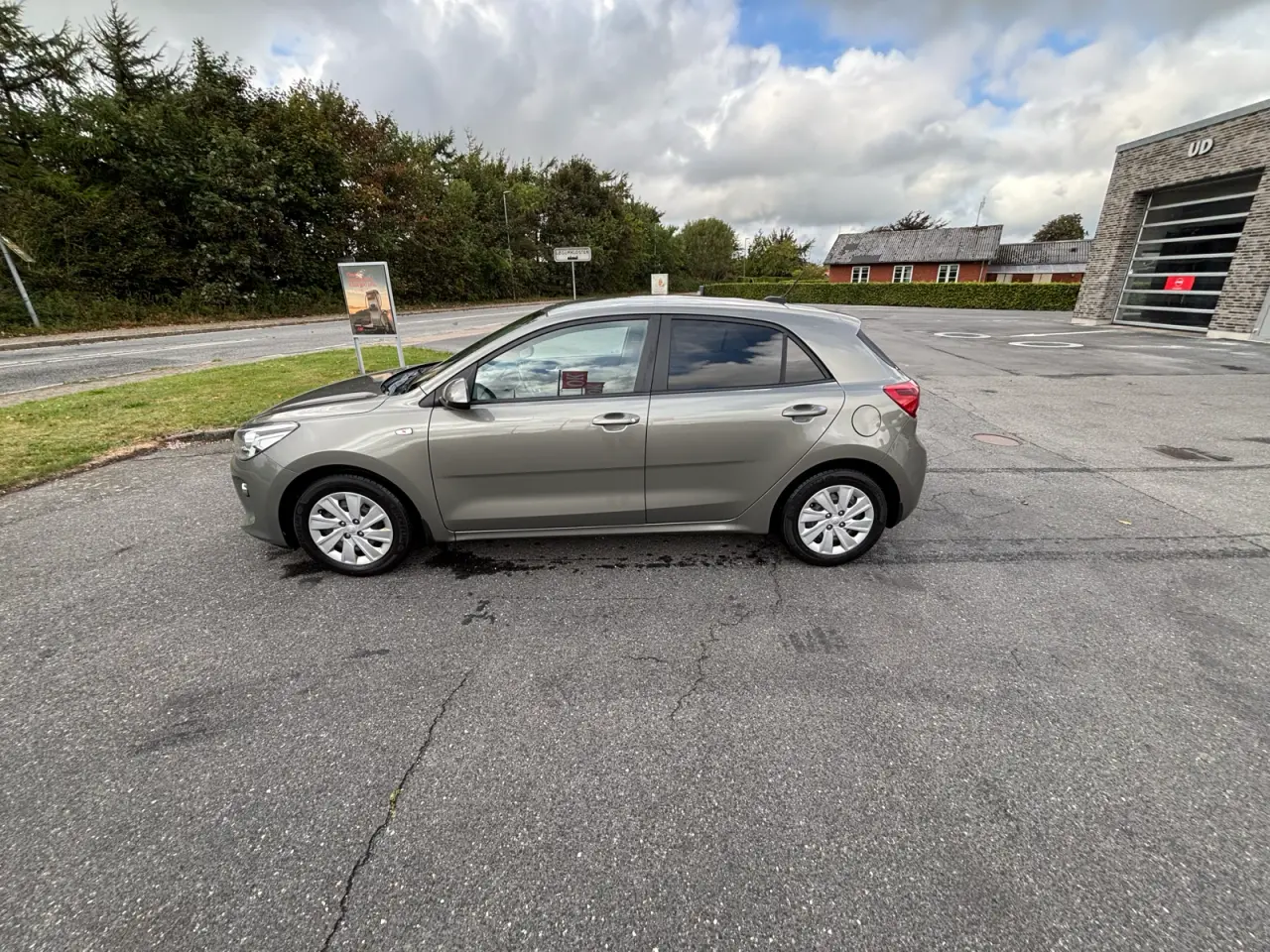 Billede 3 - Kia Rio med meget udstyr