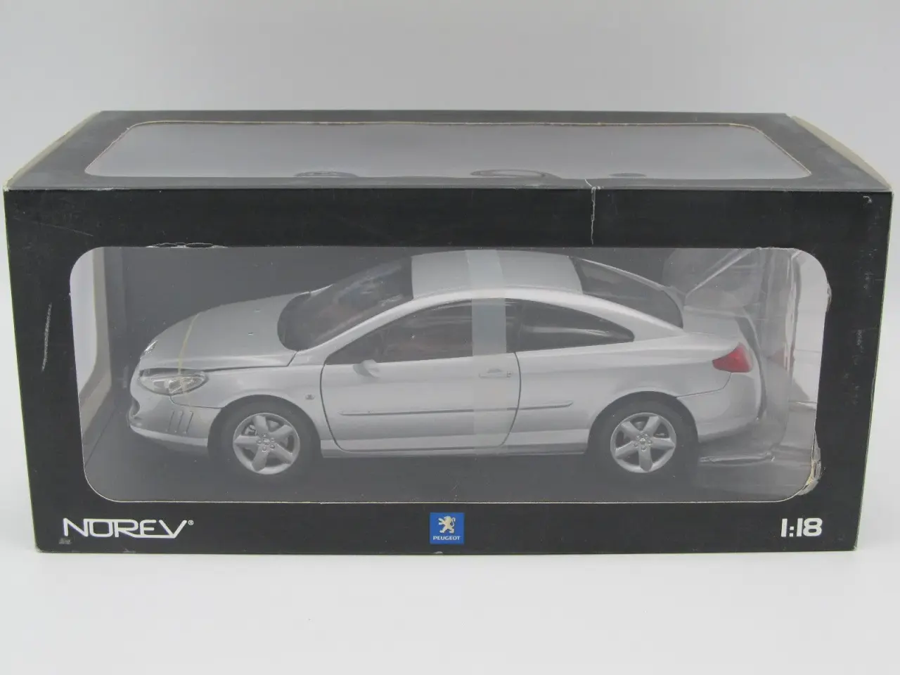 Billede 2 - 2006 Peugeot 407 3,0 V6 Coupe 1:18 