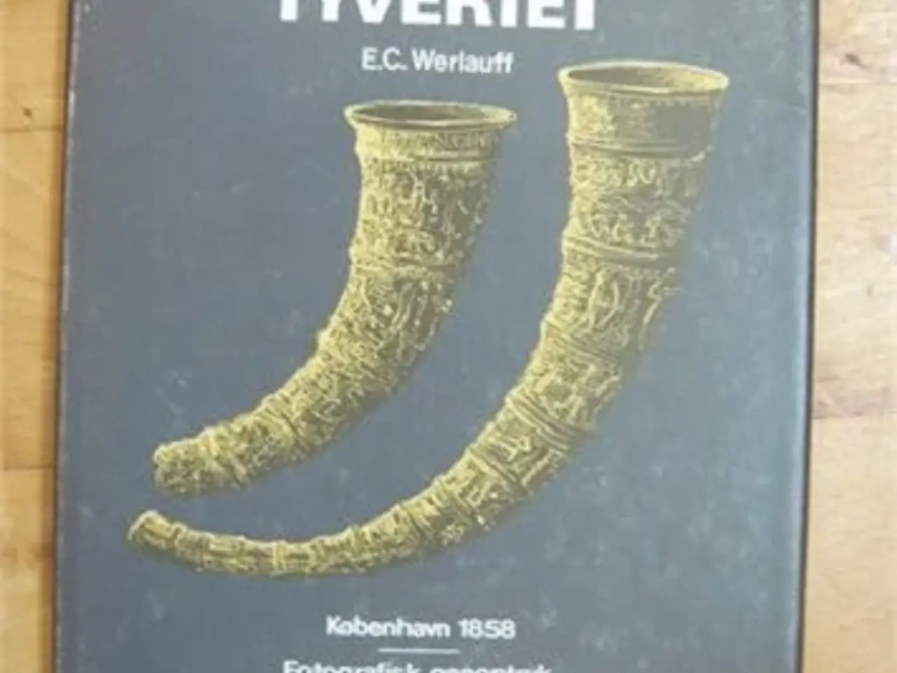 Billede 1 - Guldhornstyveriet af E. C. Werlauff (K8)